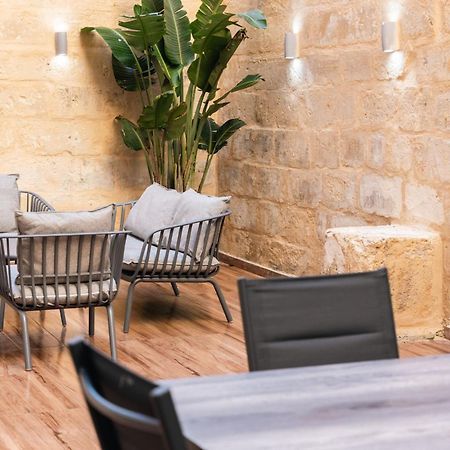 Valletta Waterfront Backyard Flat By Arcobnb Floriana Exterior foto
