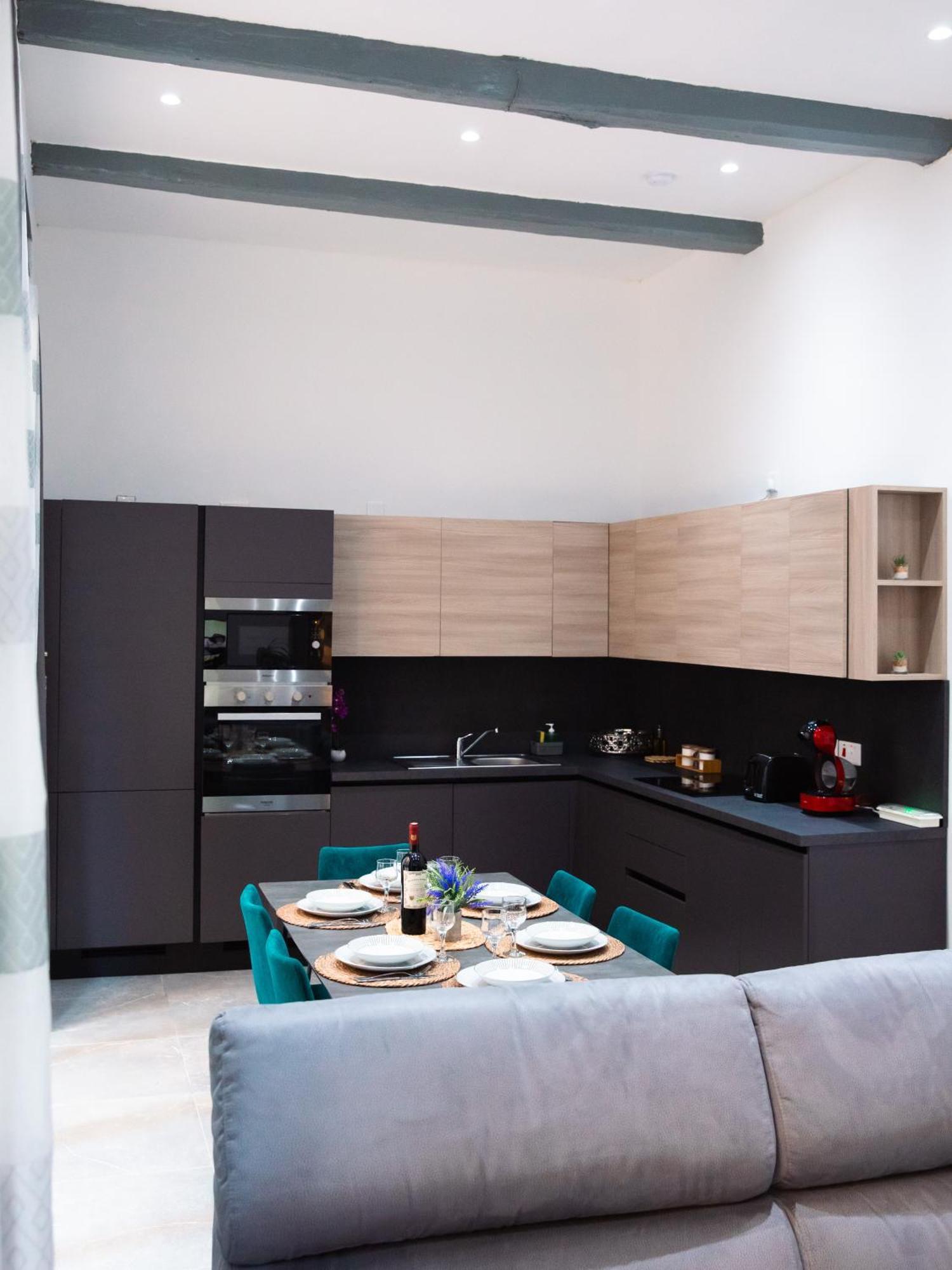 Valletta Waterfront Backyard Flat By Arcobnb Floriana Exterior foto