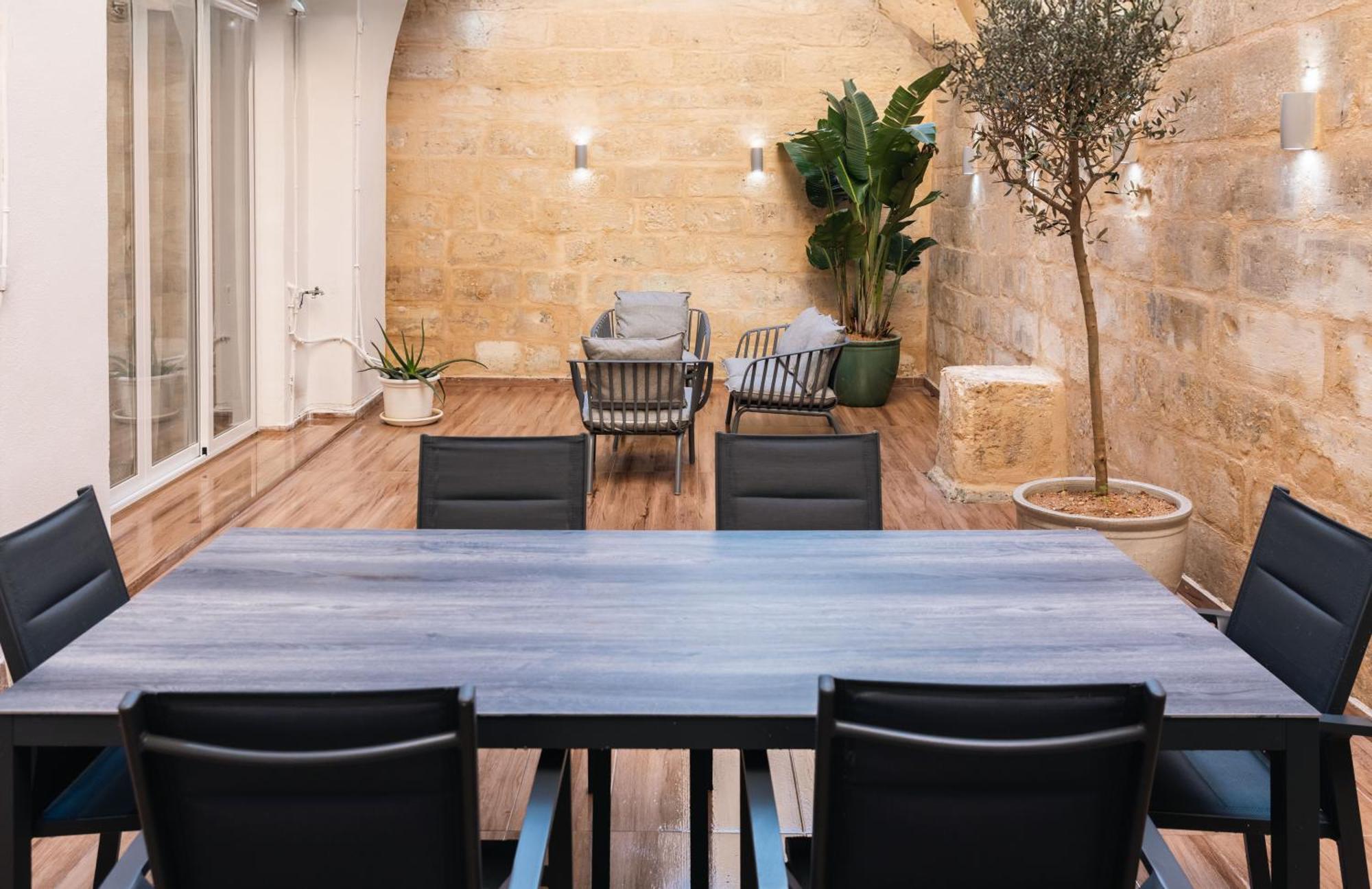 Valletta Waterfront Backyard Flat By Arcobnb Floriana Exterior foto